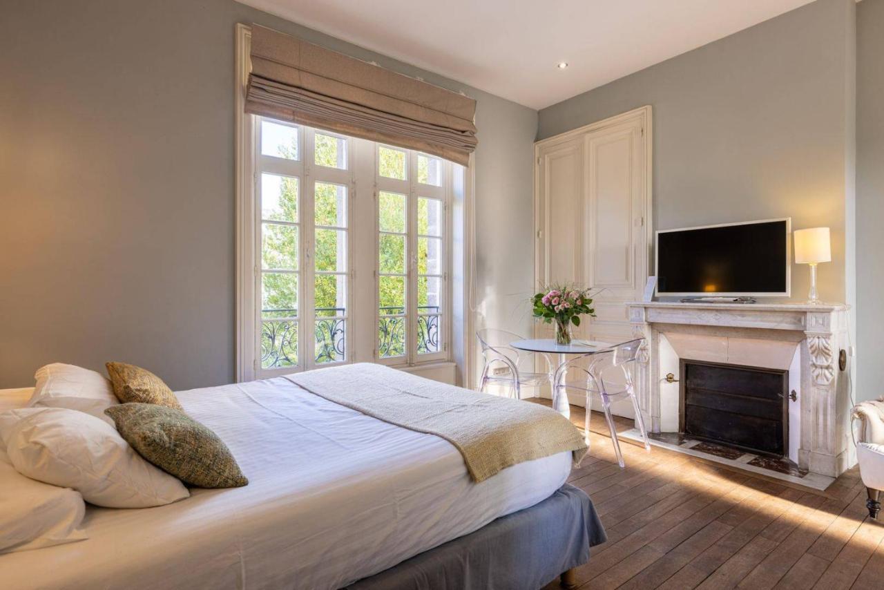 La Villa Beaupeyrat - Apparthotels De Charme Dans Batisse De Caractere A 400M Du Coeur De Ville De Limoges Camera foto