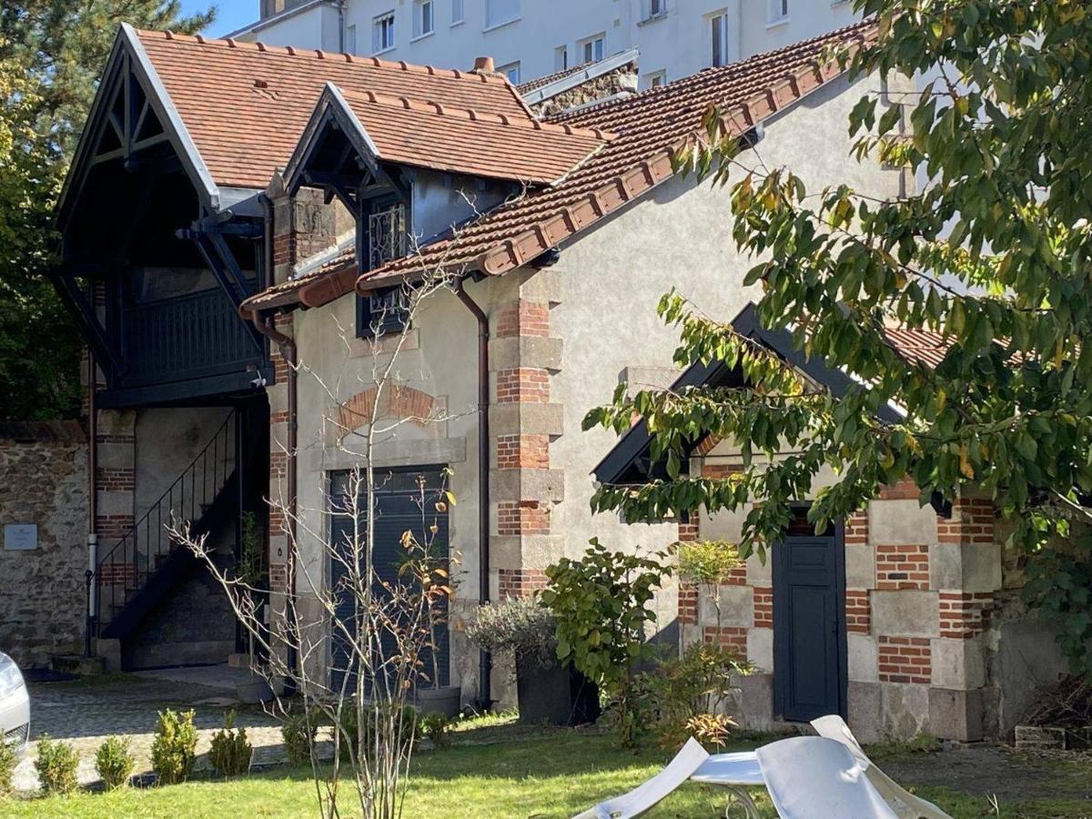 La Villa Beaupeyrat - Apparthotels De Charme Dans Batisse De Caractere Limoges Camera foto