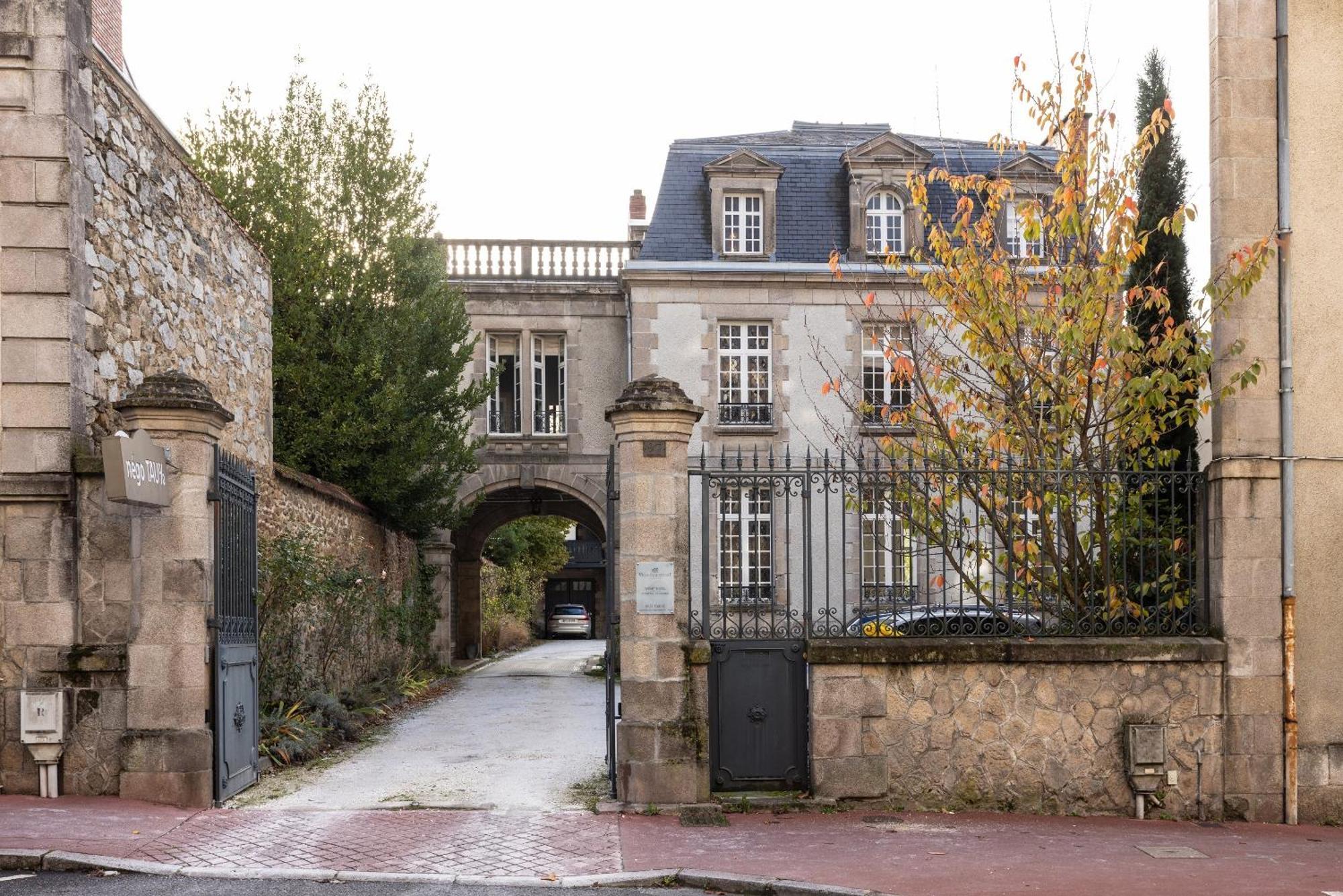 La Villa Beaupeyrat - Apparthotels De Charme Dans Batisse De Caractere A 400M Du Coeur De Ville De Limoges Camera foto