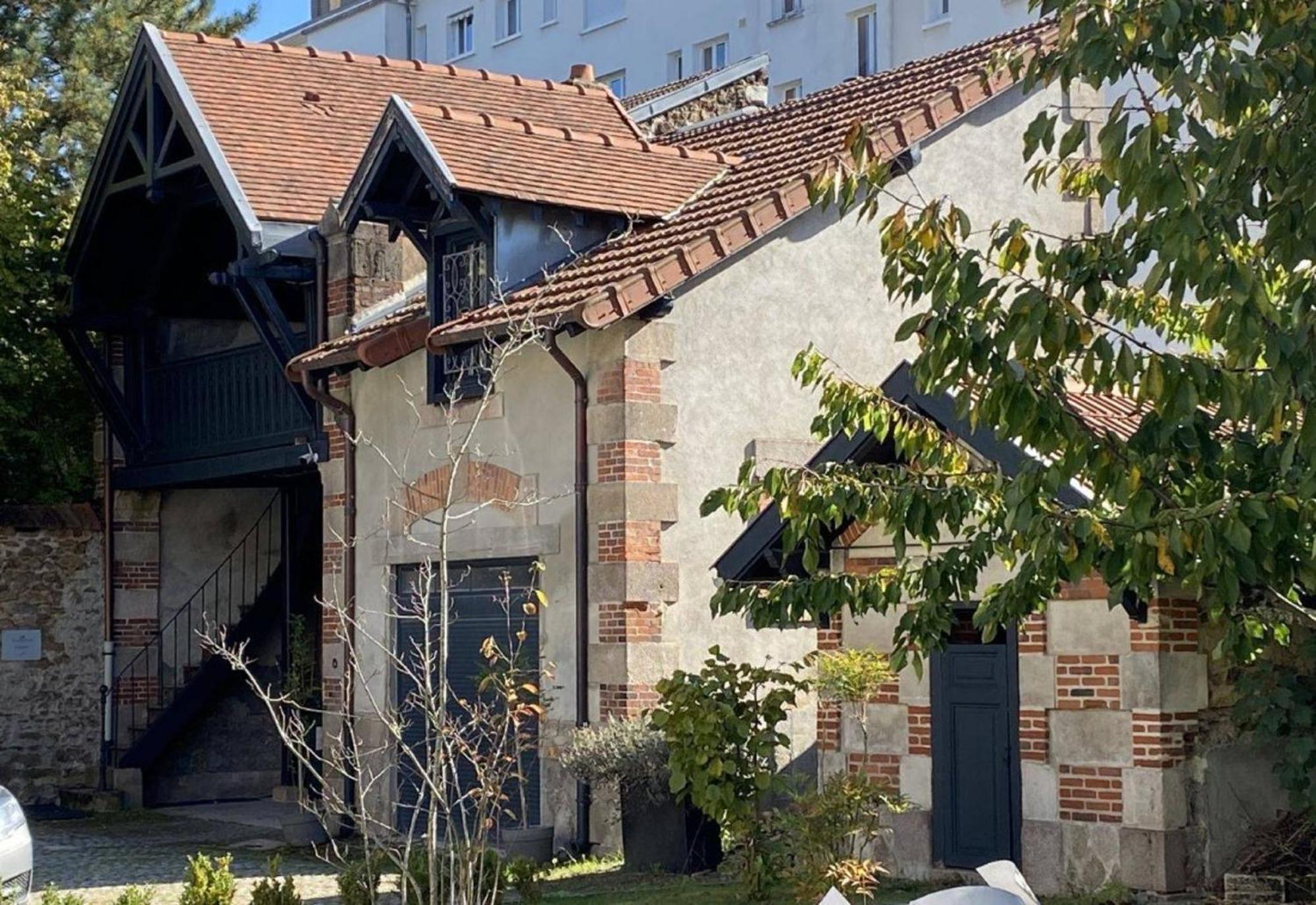 La Villa Beaupeyrat - Apparthotels De Charme Dans Batisse De Caractere A 400M Du Coeur De Ville De Limoges Camera foto