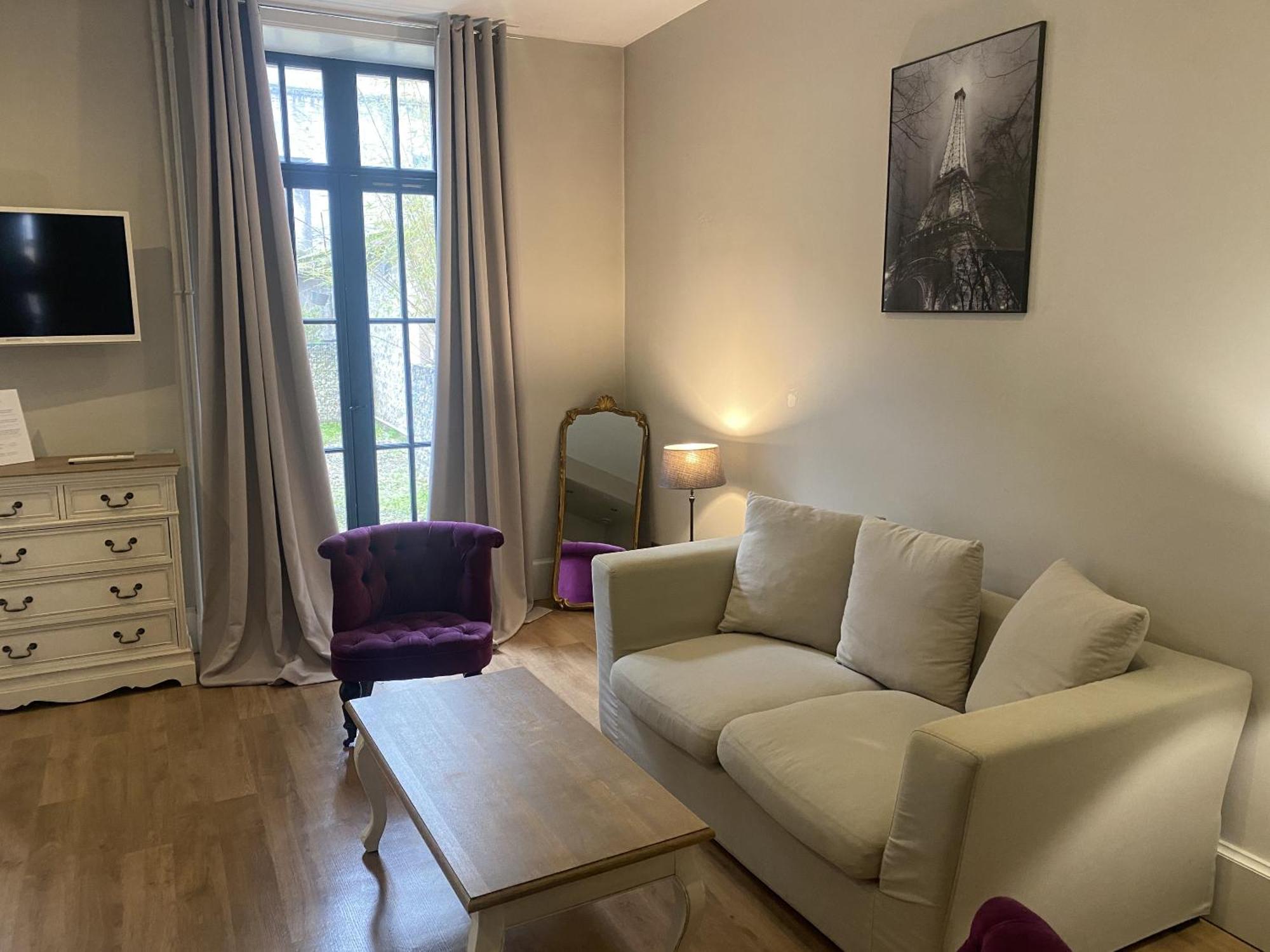 La Villa Beaupeyrat - Apparthotels De Charme Dans Batisse De Caractere A 400M Du Coeur De Ville De Limoges Camera foto